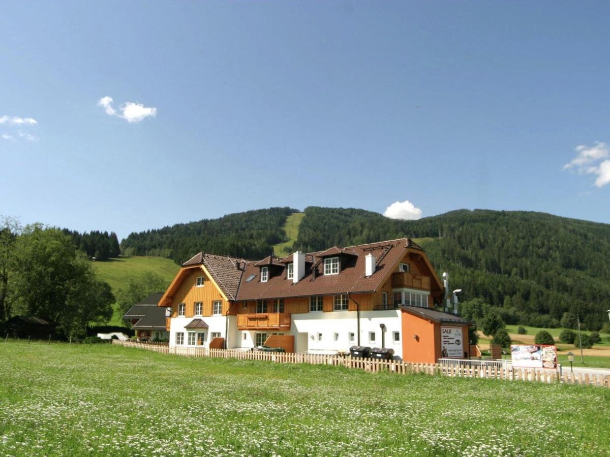 Modern Apartment in Sankt Margarethen near Ski Area Sankt Margarethen im Lungau Exterior foto